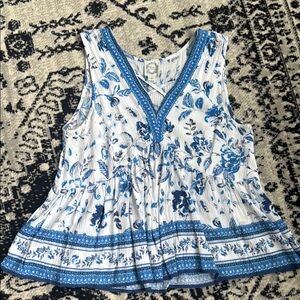 Francesca’s floral tank